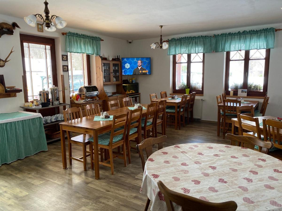 Pension Holiday 브르흘라비 외부 사진
